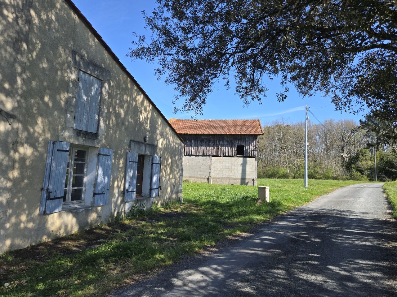 Vue 19 de Ancienne ferme sur 5ha91