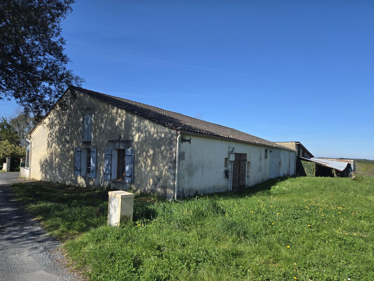 Vue 20 de Ancienne ferme sur 5ha91