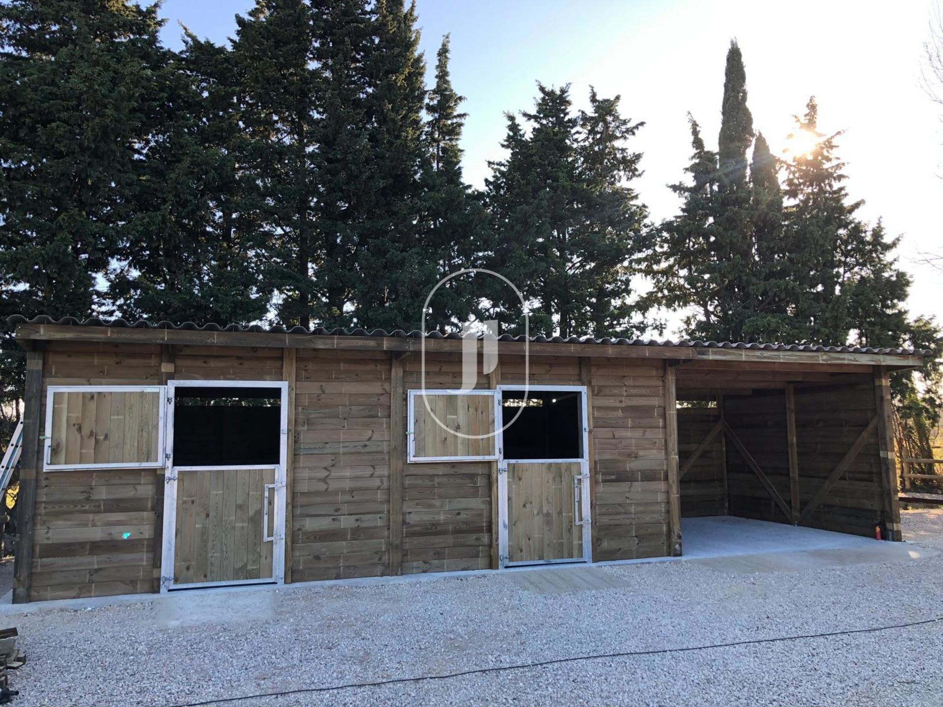 Vue 5 de Domaine équestre aménagé avec mas provençal