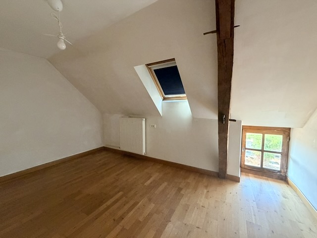 Vue 13 de Ancien corps de ferme et dépendances.5 ha attenants.