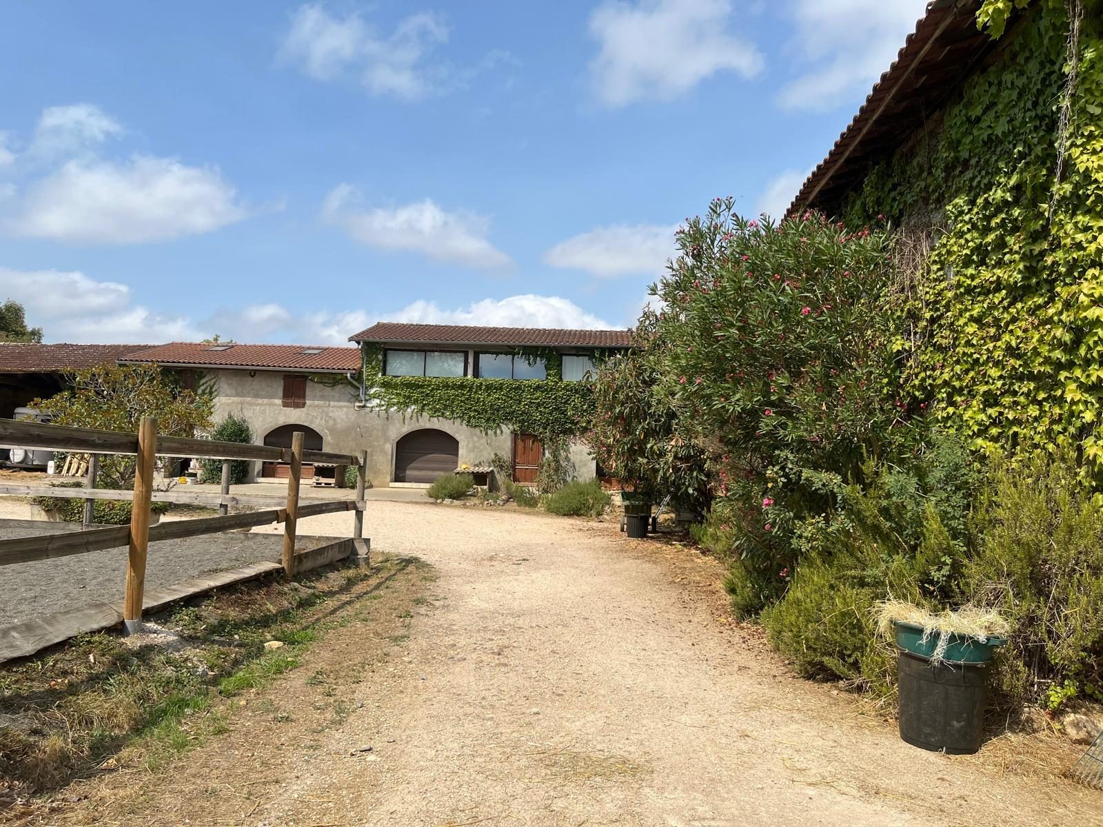 Vue 3 de Domaine équestre - Toulouse (31) - 10 hectares