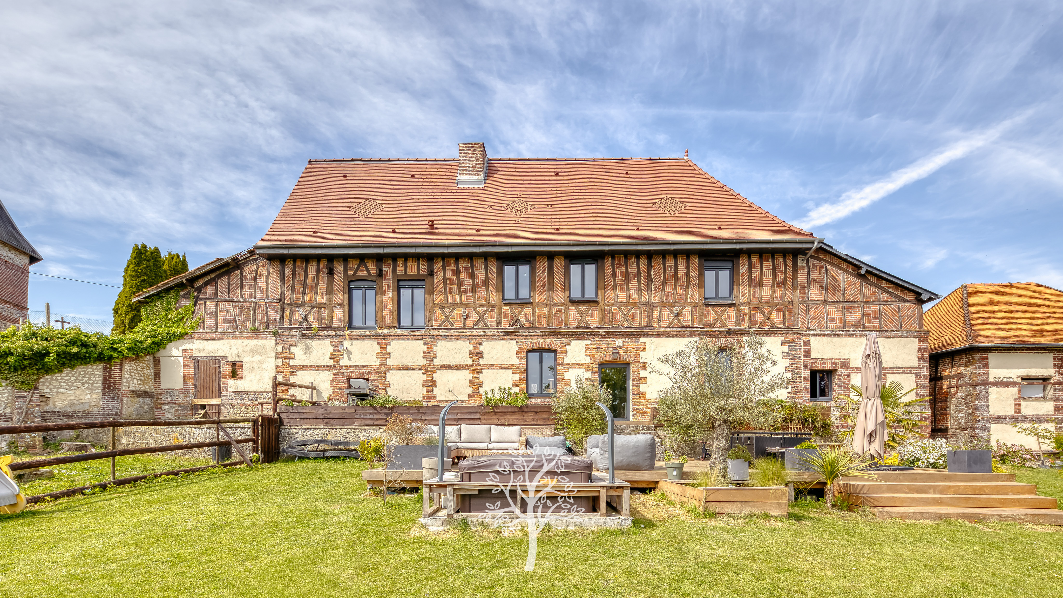 Propriété à vendre avec dépendances et prairies en Pays de Bray