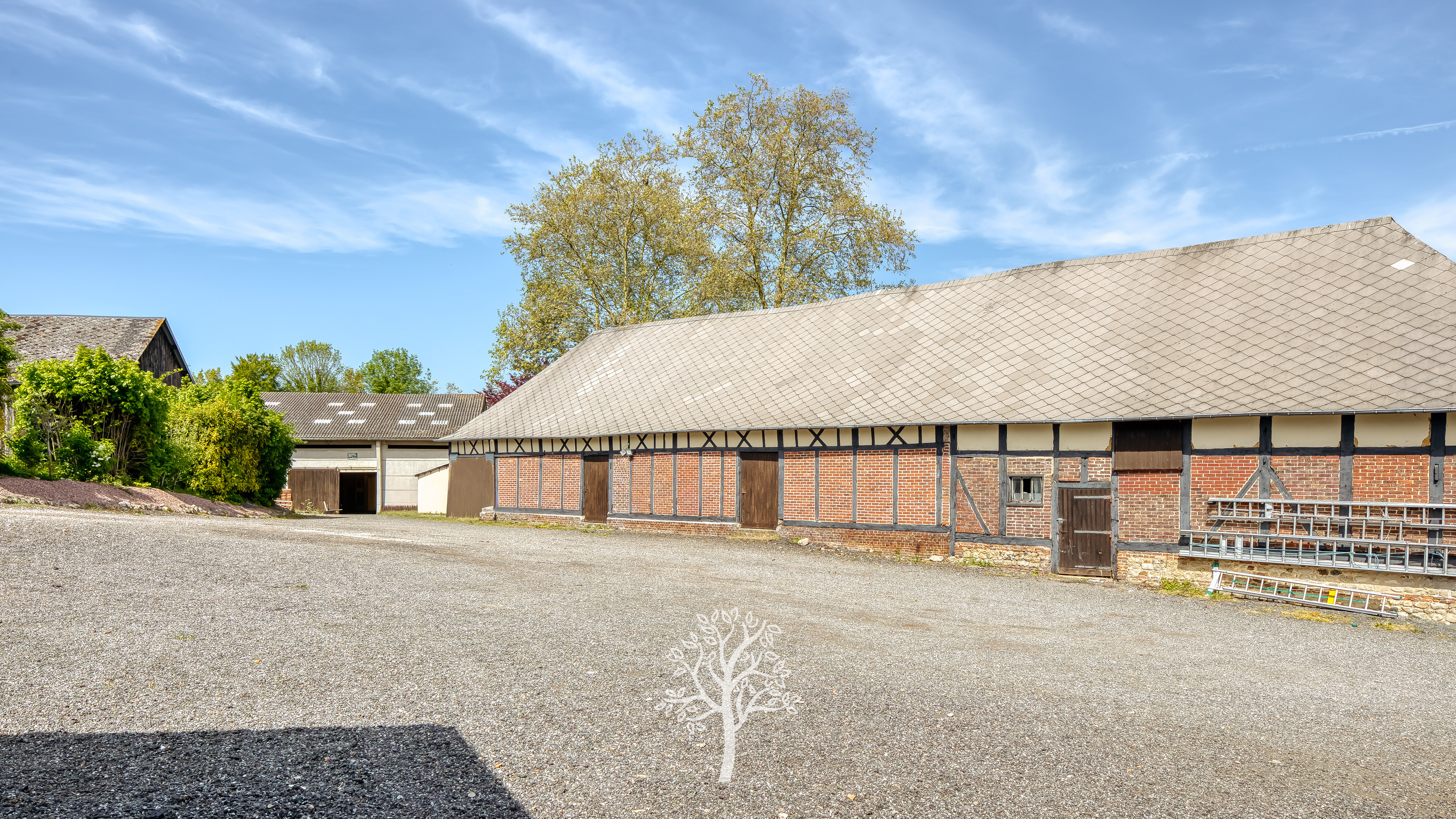 Vue 7 de Propriété à vendre avec dépendances et prairies en Pays de Bray