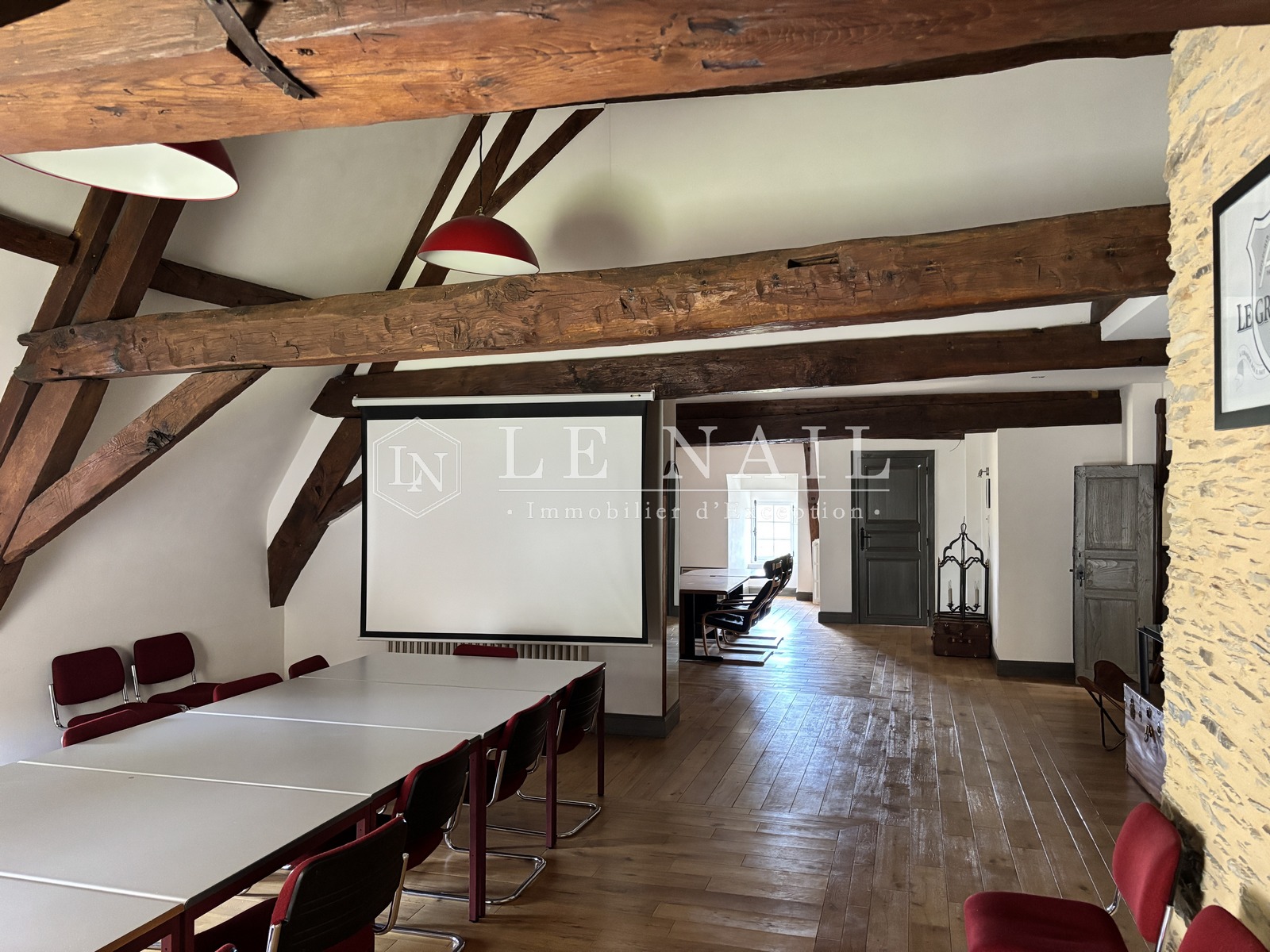 Vue 12 de Entre Rennes et Vitré, manoir du XVIIIe siècle, sa chapelle et son domaine équestre de 12 hectares