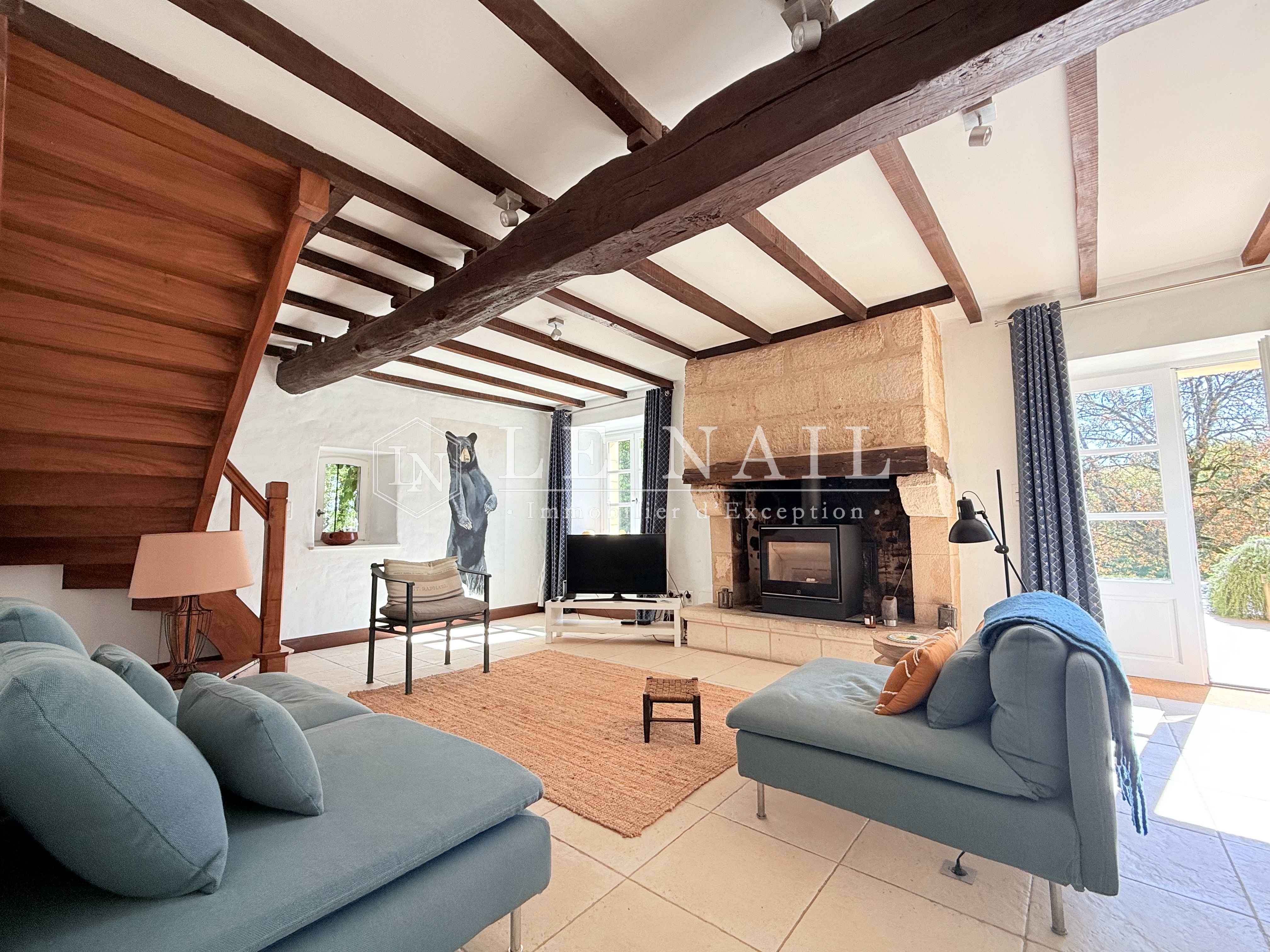 Vue 5 de Belle propriété avec piscine et installations équestres en Dordogne